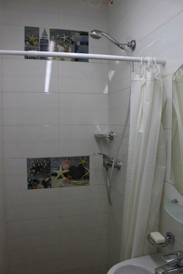 Guest House Butterfly Wing Odessa Exterior foto
